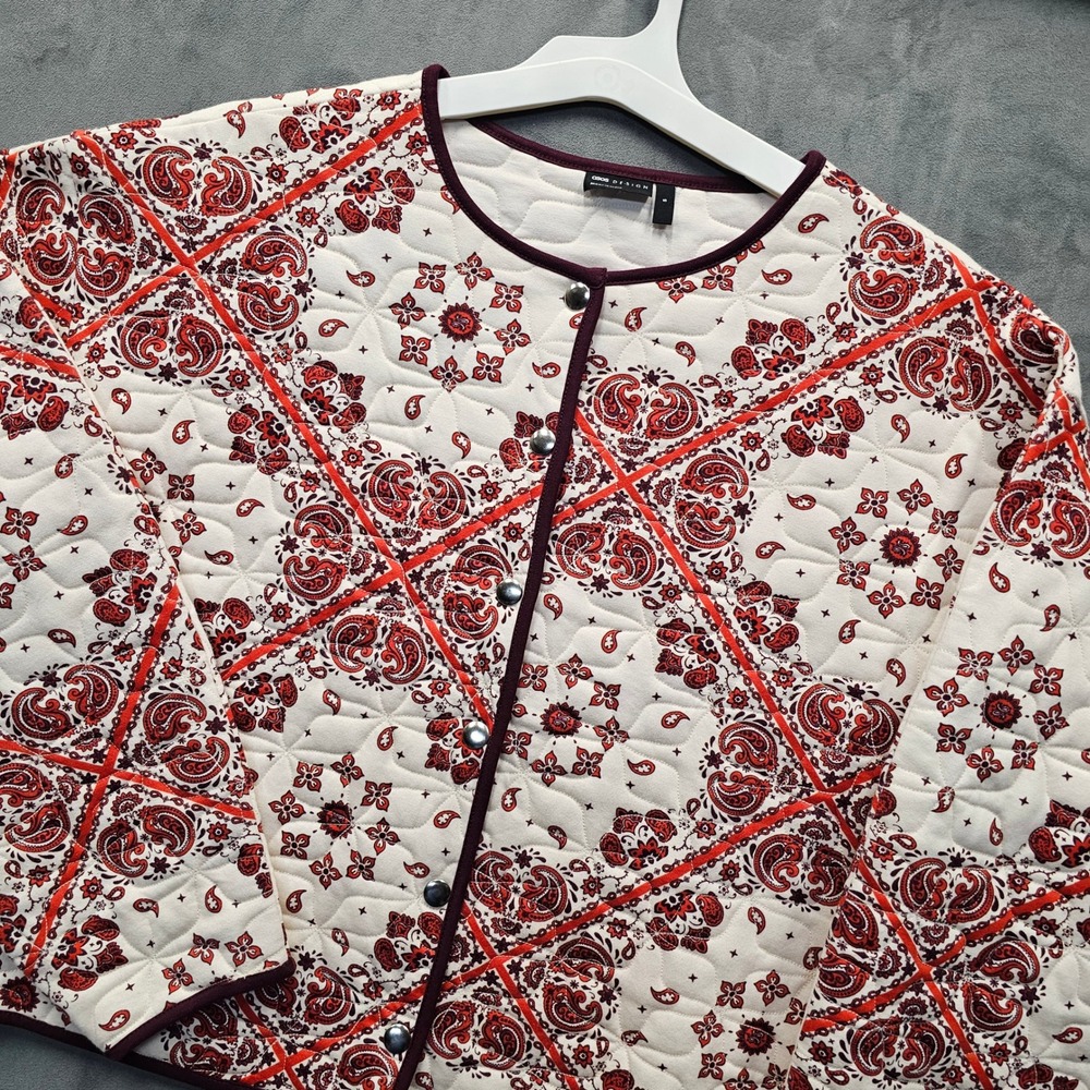 ASOS DESIGN Women Quilted Bandana Paisley Print Jacket Cream Red Size S